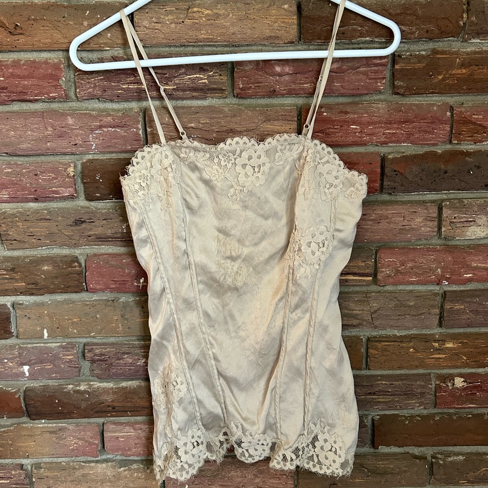 Elegant Lace Trim Beige Top